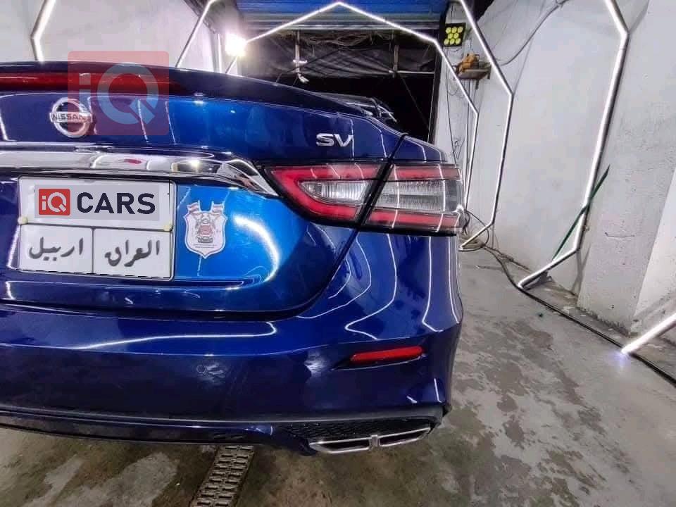 نیسان مەگزیما